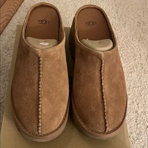 UGG® Women's New Heights Clogs